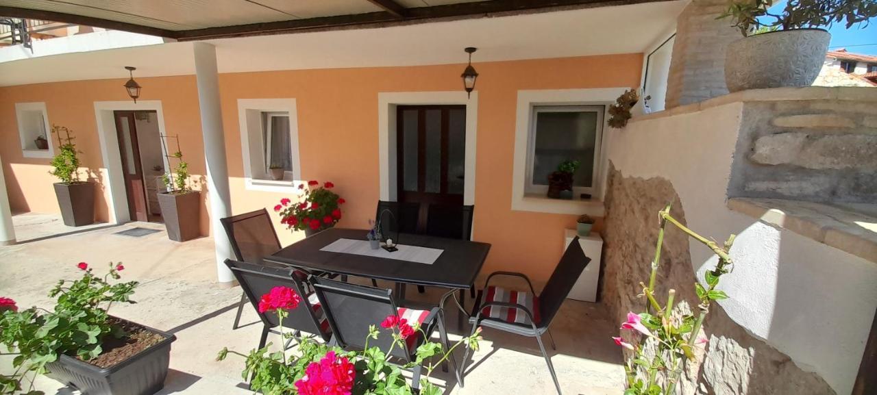 Casa Simeti Apartamento Poreč Exterior foto